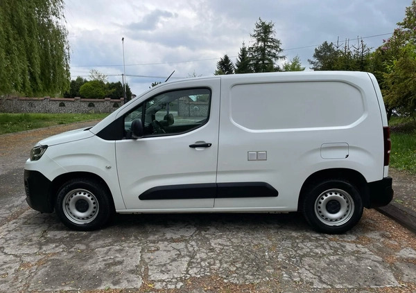 Citroen Berlingo cena 44900 przebieg: 144000, rok produkcji 2019 z Koźmin Wielkopolski małe 121